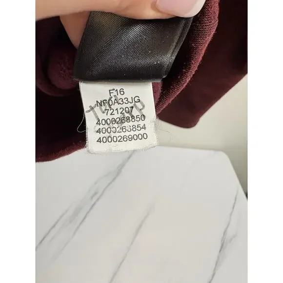 The North Face Women’s Jacket Small Red Full Zip Fleece Blend Long Sleeve - Picture 7 of 7